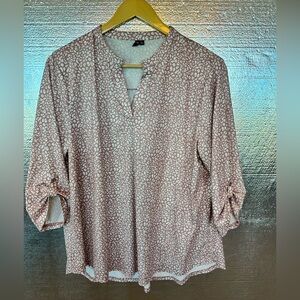 Women’s Dusty Rose Animal Print Top
3X